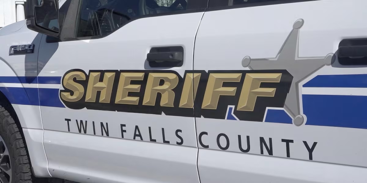 TF Sheriff's Dept. has "no plans" to pull undocumented children from schools